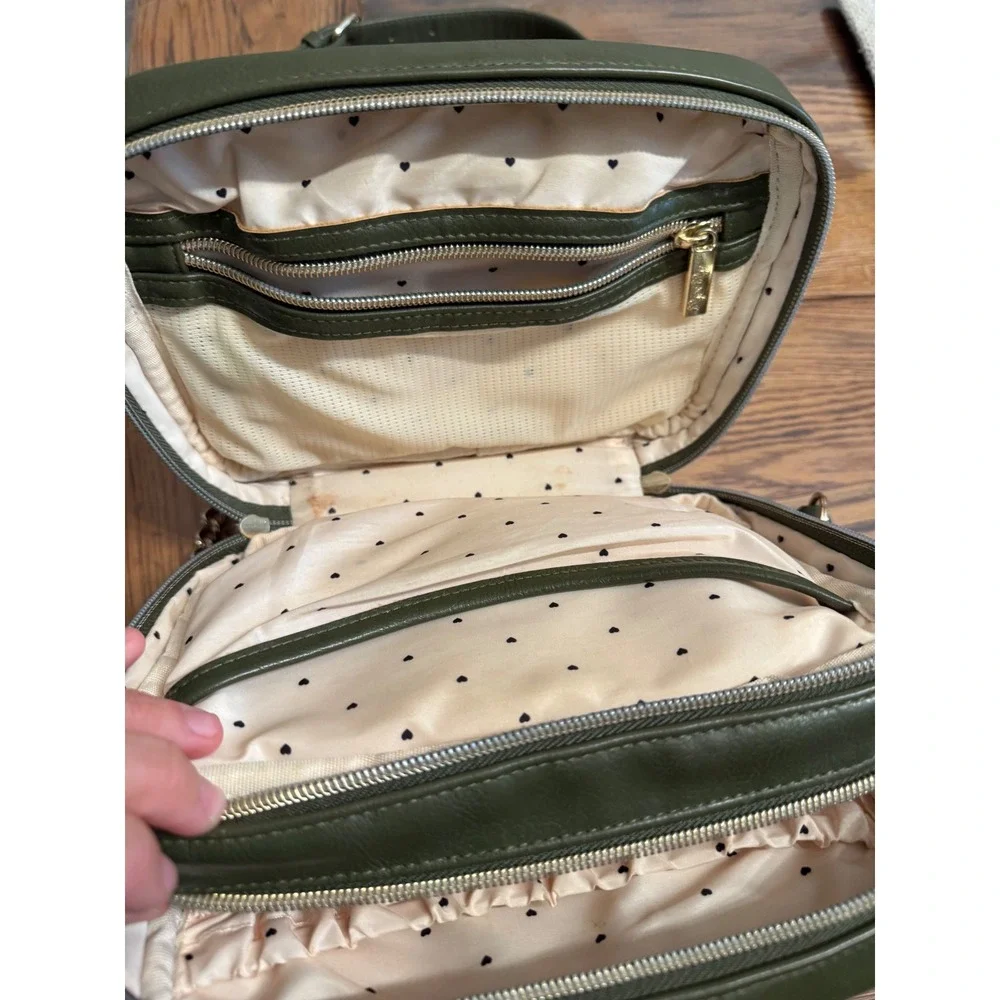Itzy Ritzy Boss Crossbody Diaper Bag Small Olive Green Quilted Vegan Leather